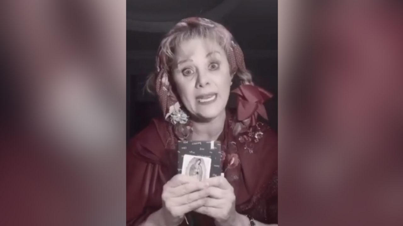 ¿Desesperada? Actriz de Televisa le reza a todos los santos para tener novio