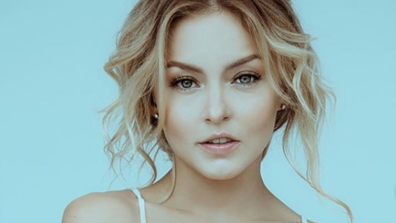 Angelique Boyer desata una ola de sensualidad al aparecer con tremendo escote en Instagram