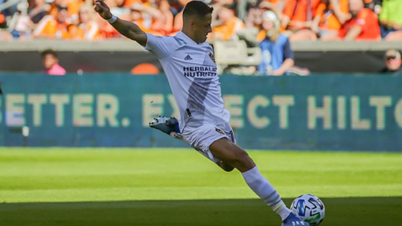 “El ‘Chicharito’ no ocupa ningún proceso de adaptación en la MLS”: Thierry Henry