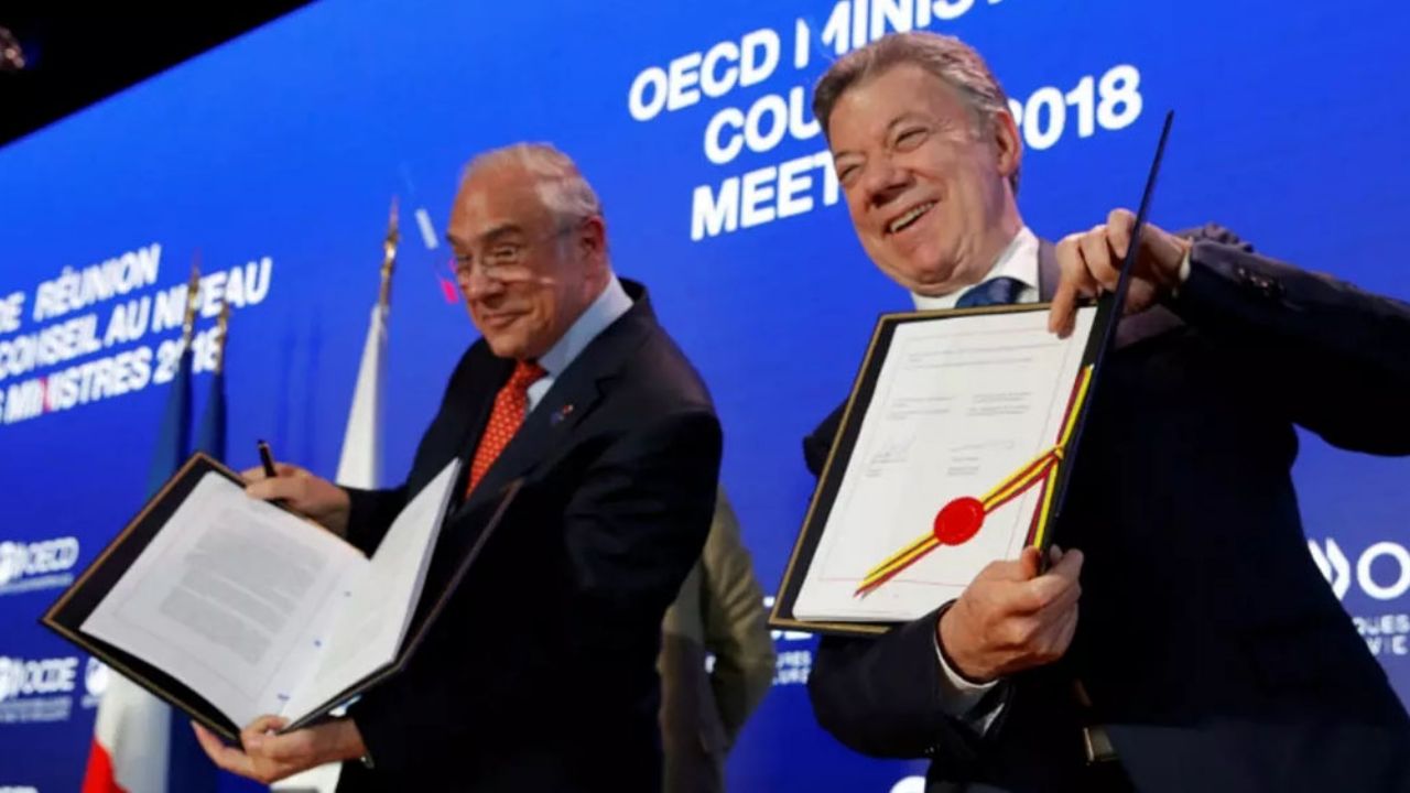 Colombia se convierte en miembro de la OCDE; es el tercer país de Latinoamérica