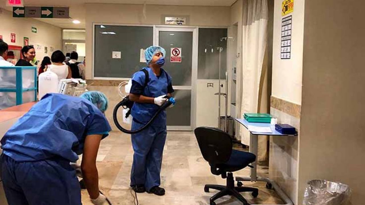 Secretaría de Salud sanitiza sus instalaciones por Covid-19 en Baja California