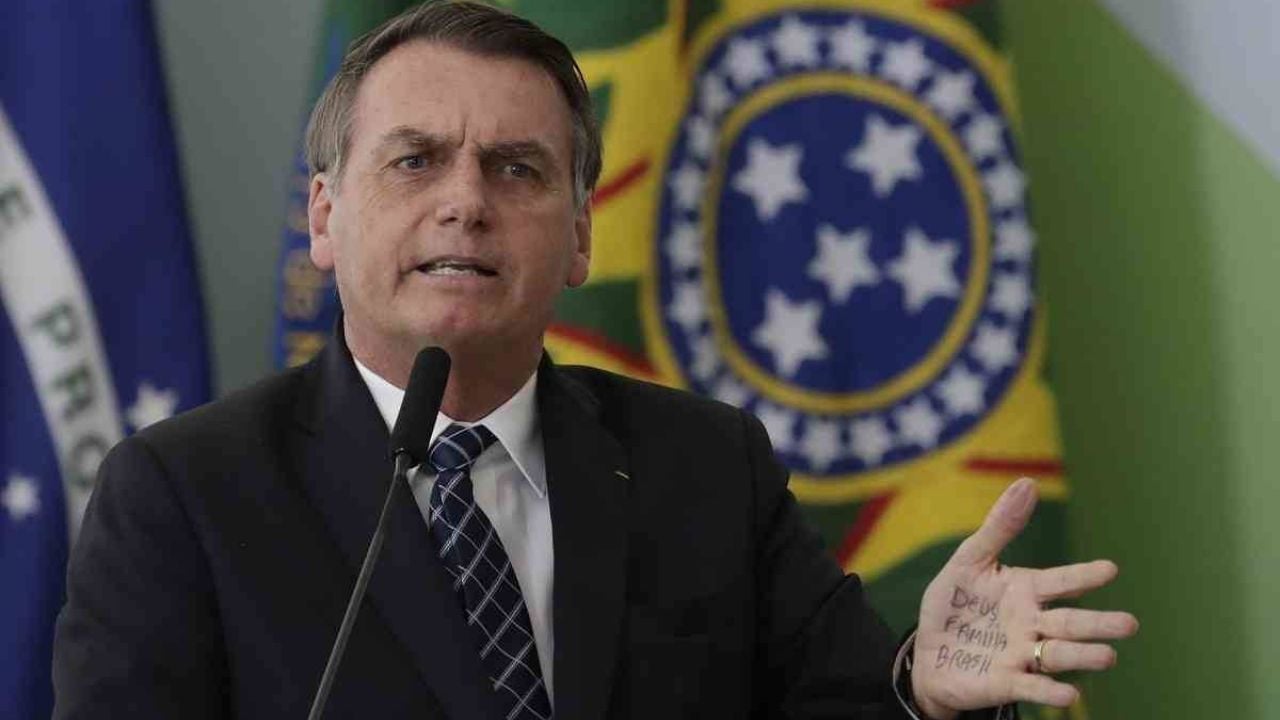 Nueva polémica del presidente de Brasil: Se deslinda de las muertes por Covid-19