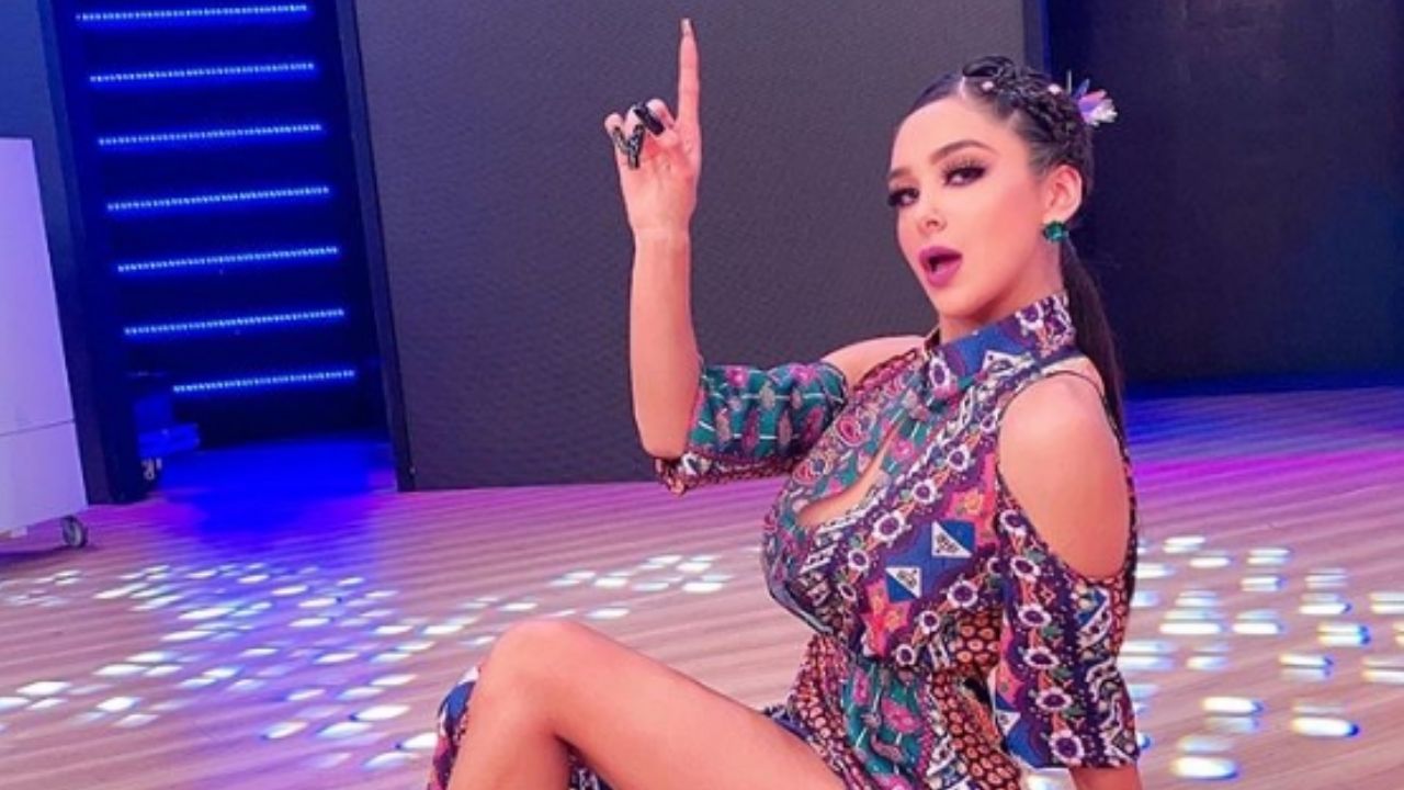 Serrath de ‘Enamorándonos’ a punto de enseñar de más en atrevido ‘outfit’: “Estás que ardes”