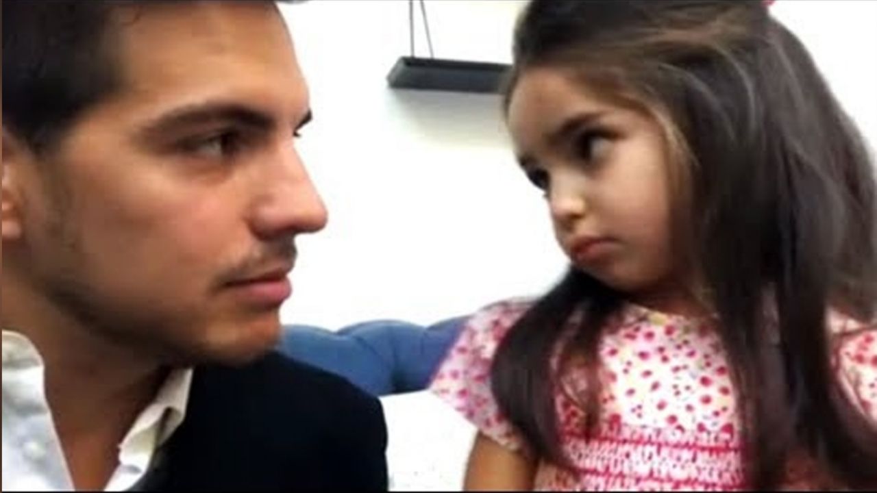 Desconsolado y en llanto, Vadhir Derbez sufre el rechazo de Aitana: “Aléjate”