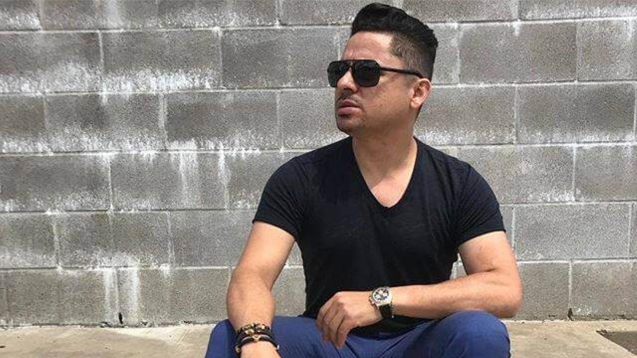 ¿Mitotero se nace o se hace? Larry Hernández se exhibe para las burlas