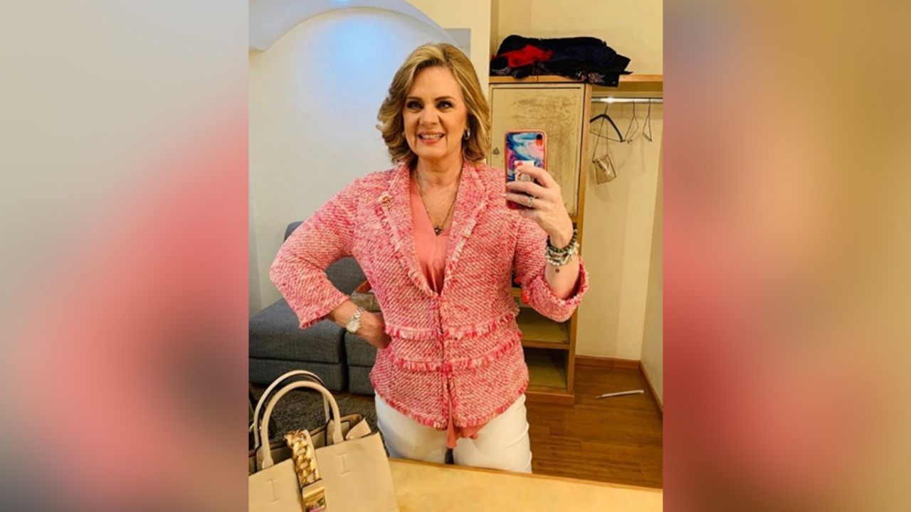 ¡Qué calor! Érika Buenfil derrite a fans con sus encantos en diminuto bikini