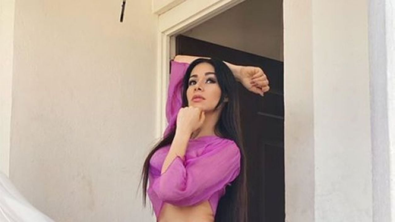 “Mamasota”: Yuliett Torres luce sensual escote aleopardado en Instagram