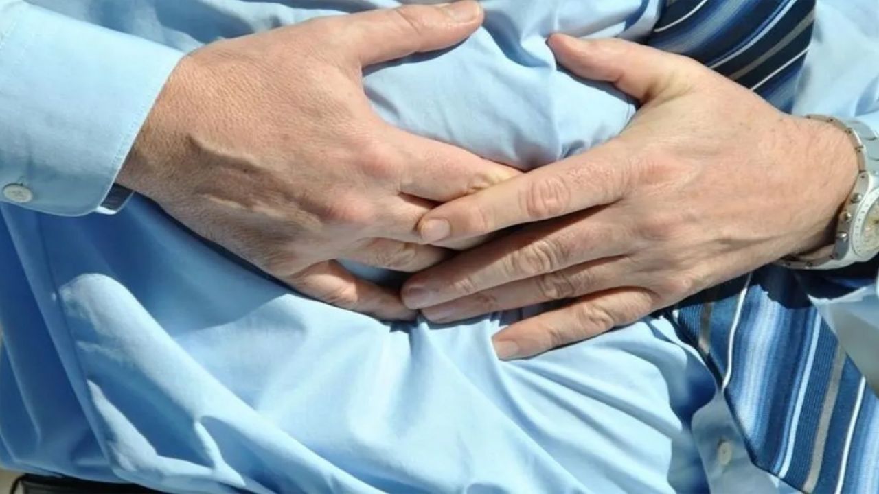 ¿Qué es la enfermedad de Whipple y cuáles son sus causas, síntomas y tratamientos?