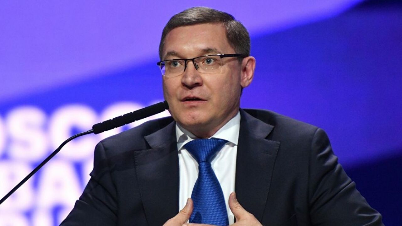 Ministro de Construcción y Vivienda de Rusia en hospitalizado por Covid-19