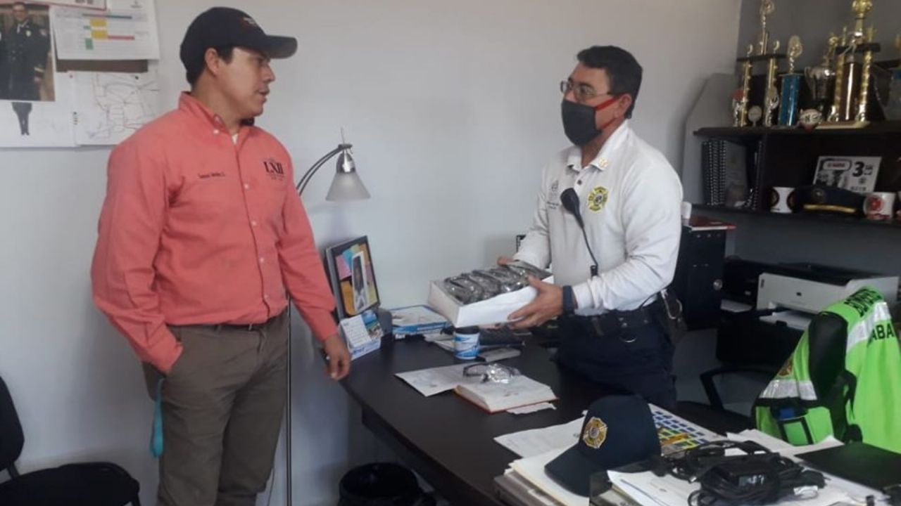 Protección Civil y Cruz Roja de Huatabampo reciben donación de gafas protectoras