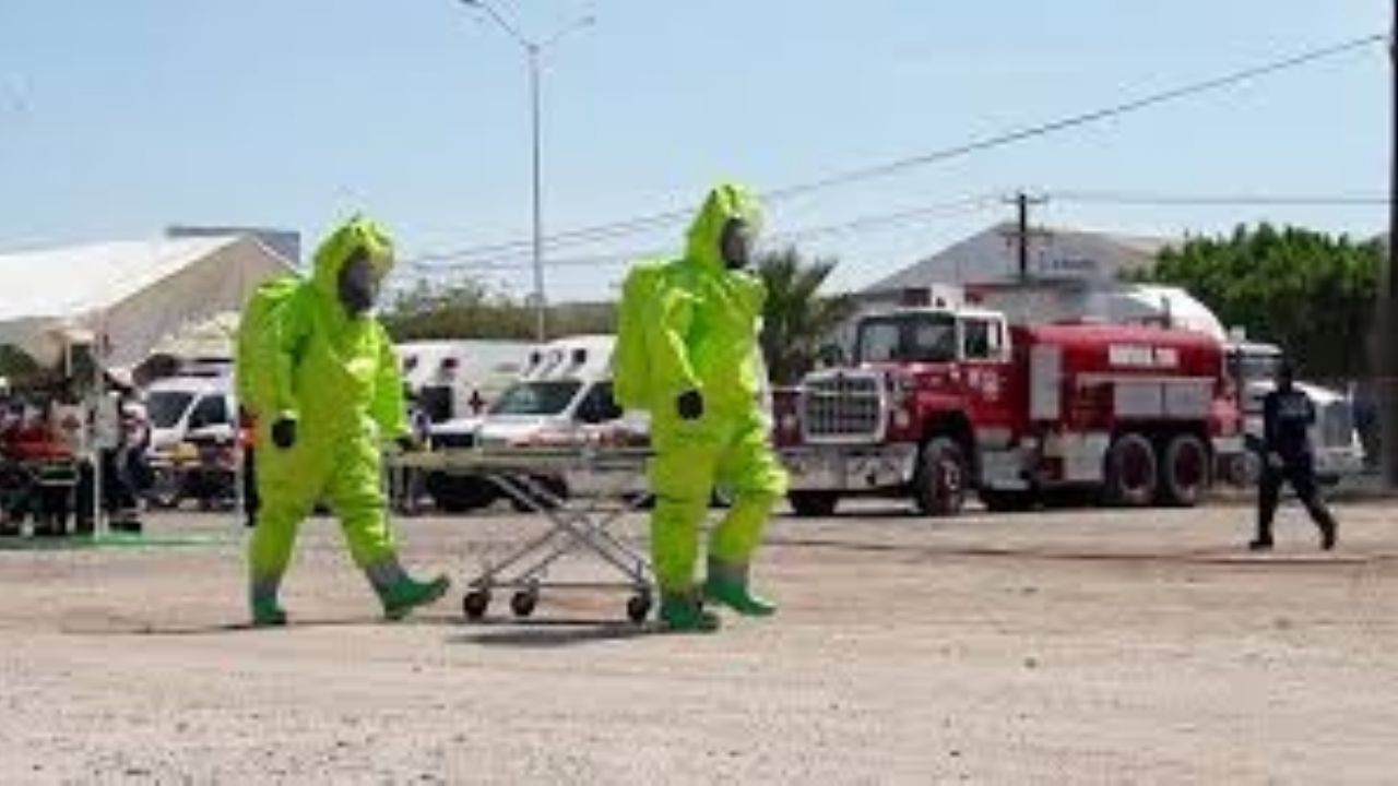 Bomberos de Navojoa reciben donativo de máscaras N95 y equipo especial