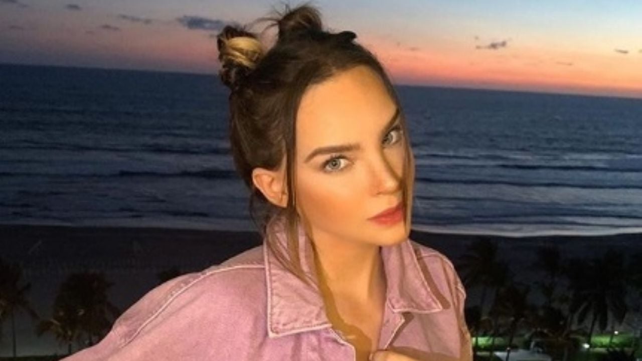 En ajustada ropa deportiva, Belinda cautiva a sus fans con sensual foto en Instagram