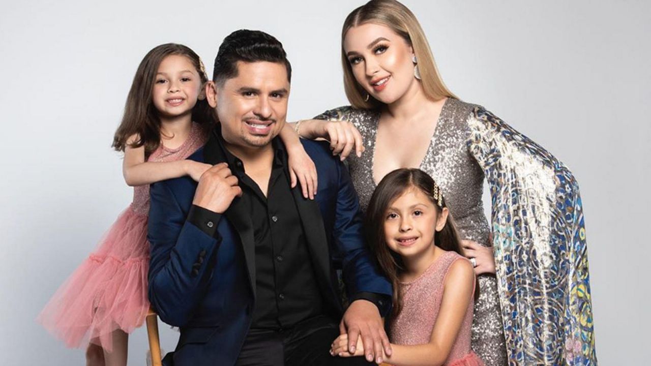 ¡Ridículos! Larry Hernández sigue como víctima de burlas por sus videos en TikTok