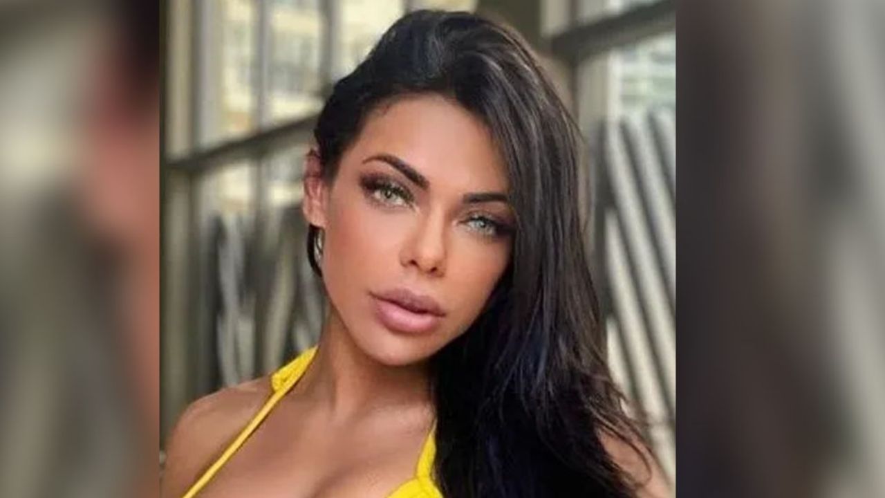 Suzy Cortez pone a sudar a sus fans con su bikini en atrevido video