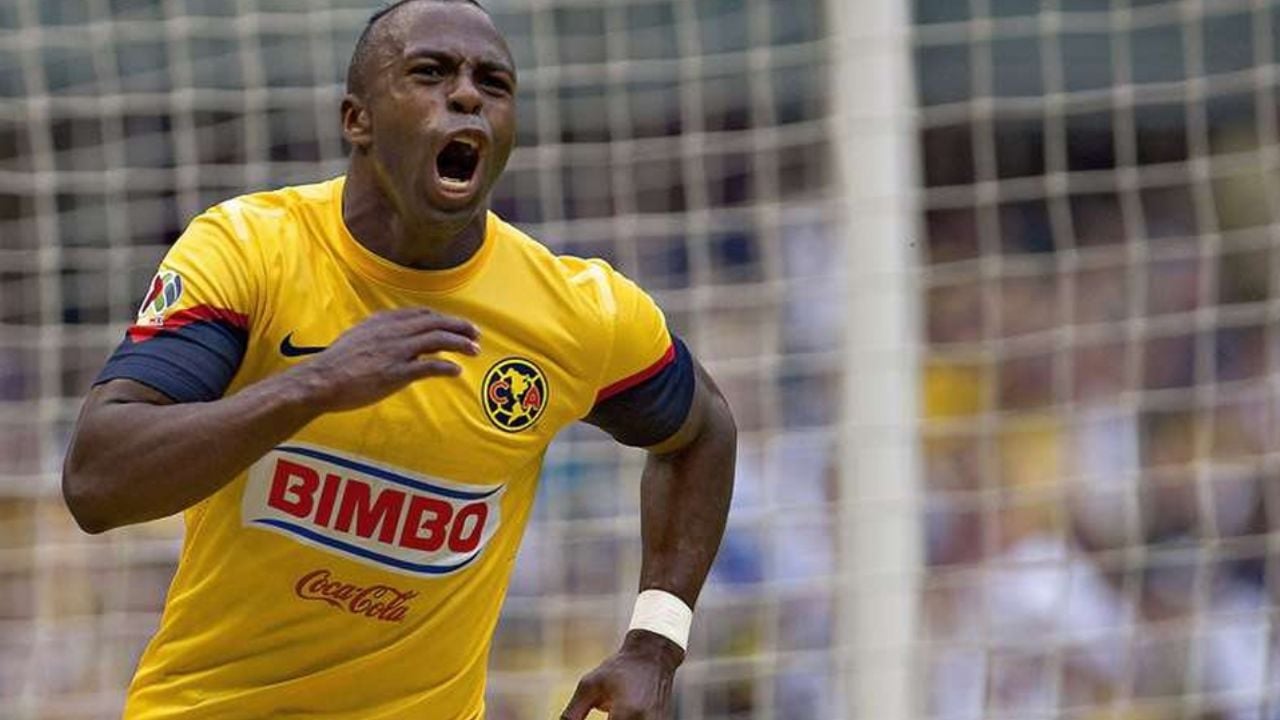 América celebra el día que Chucho Benítez se coronó tricampeón de goleo
