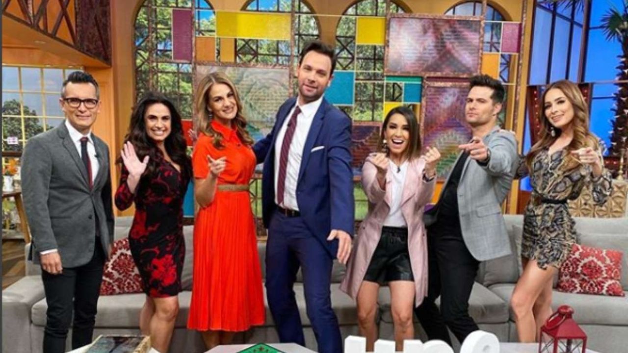 ¡No es Laura G! Humillan a conductora de ‘VLA’ y piden reemplazarla por “falsa y pesada”