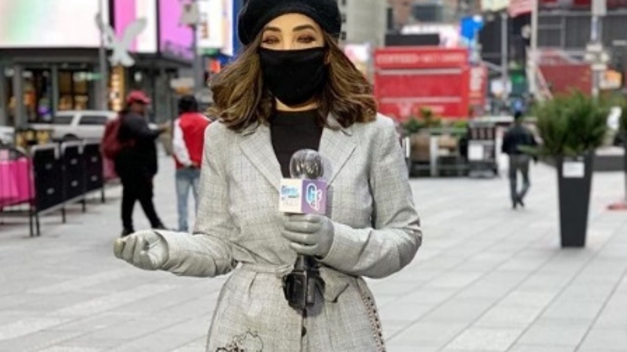 ¡Indignante! Escupen a reportera y camarógrafo de Univision mientras graban programa