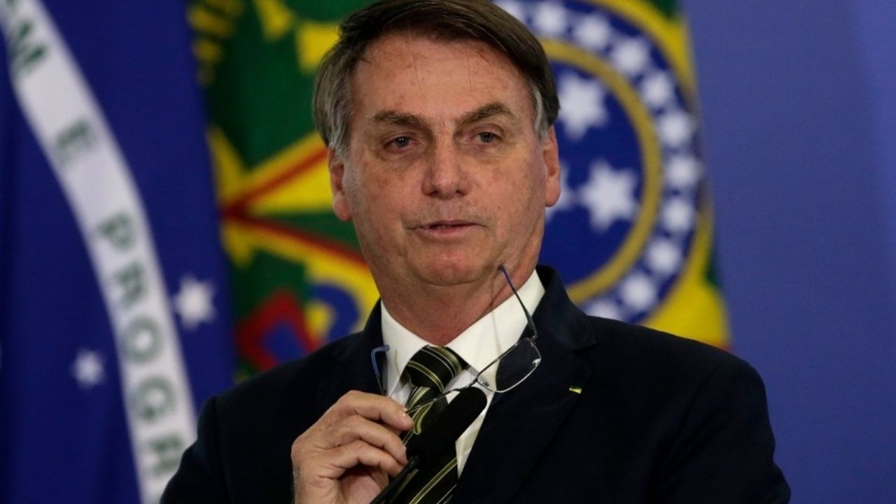 Bolsonaro arremete contra el Covid-19 una vez más: “Brasil debe volver a trabajar”