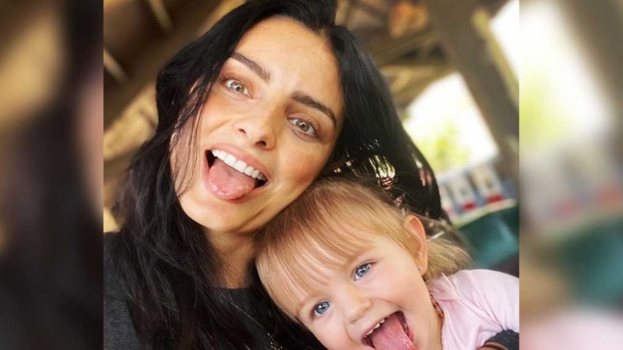 Aislinn Derbez y su intento de comprobar que Kailani se parece a ella “aunque sea poquito”