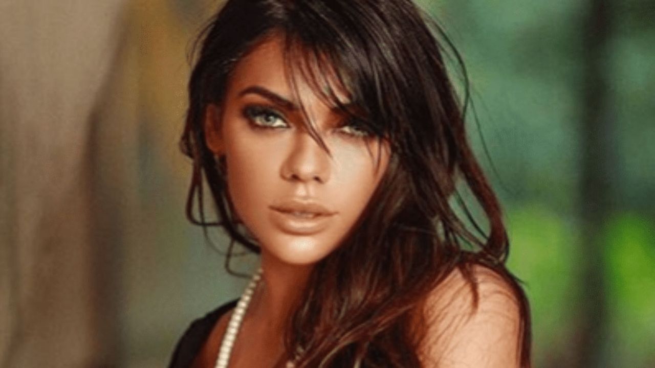 Suzy Cortez calienta todo Instagram con fotos en reveladora lencería