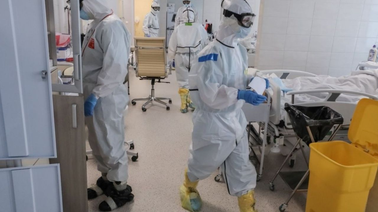 En solo 24 horas, Rusia detecta más de 10 mil casos de coronavirus