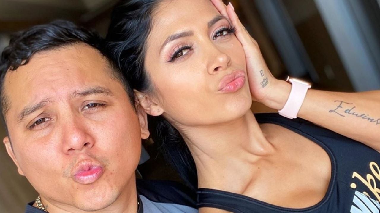 ¡Cambiazo! Kimberly Flores luce irreconocible con el cabello rubio