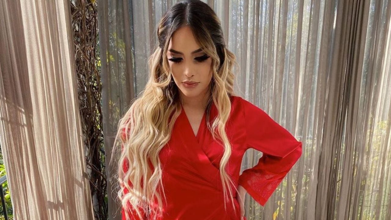 El misterioso tuit de Kimberly Loaiza que alarmó a sus fans: “Pasó algo horrible”