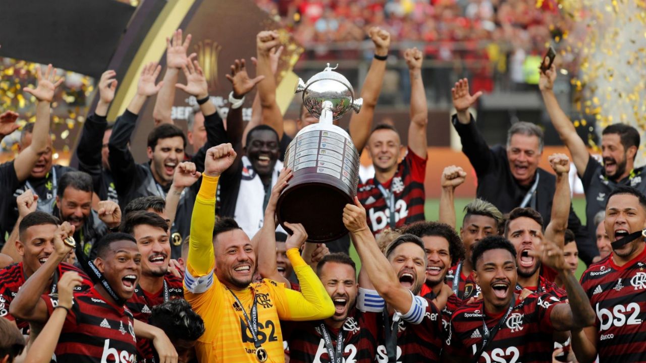 Flamengo vive un caos: Al menos 38 elementos del club dan positivo por Covid-19