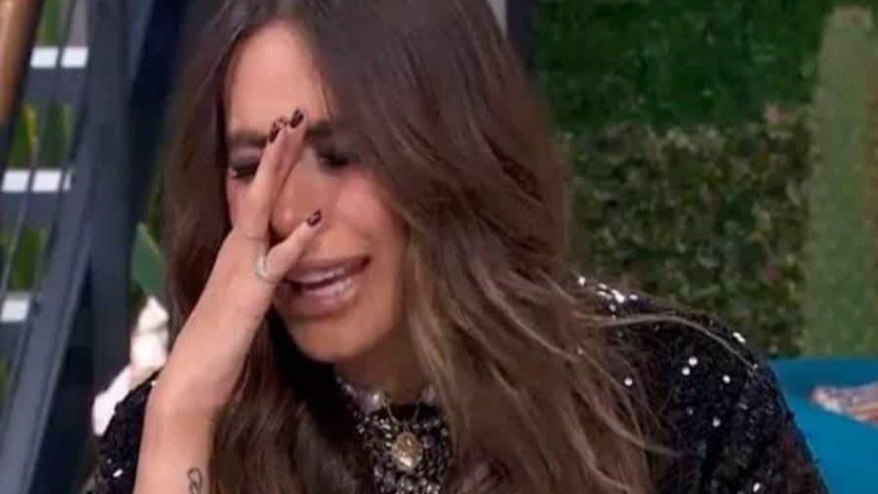 “India patas cenizas”: Galilea Montijo es ‘destrozada’ por todo Instagram al aparecer descalza