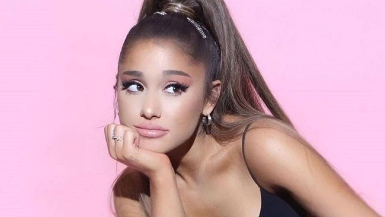Ariana Grande confirma nuevo romance en su nuevo video musical