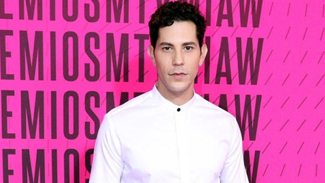 Christian Chávez habla de lo difícil que fue su papel en ‘La casa de las Flores’