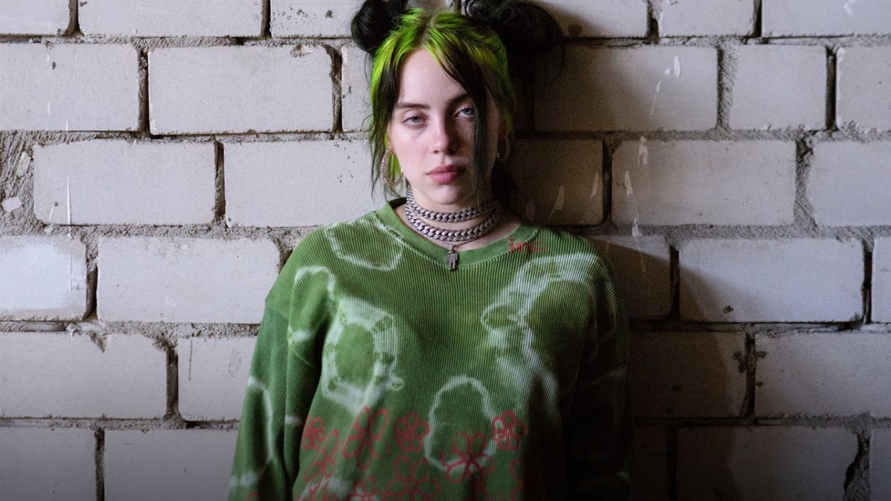 Billie Ellish demuestra su fanatismo por el nuevo disco ‘The New Abnormal’ de The Strokes