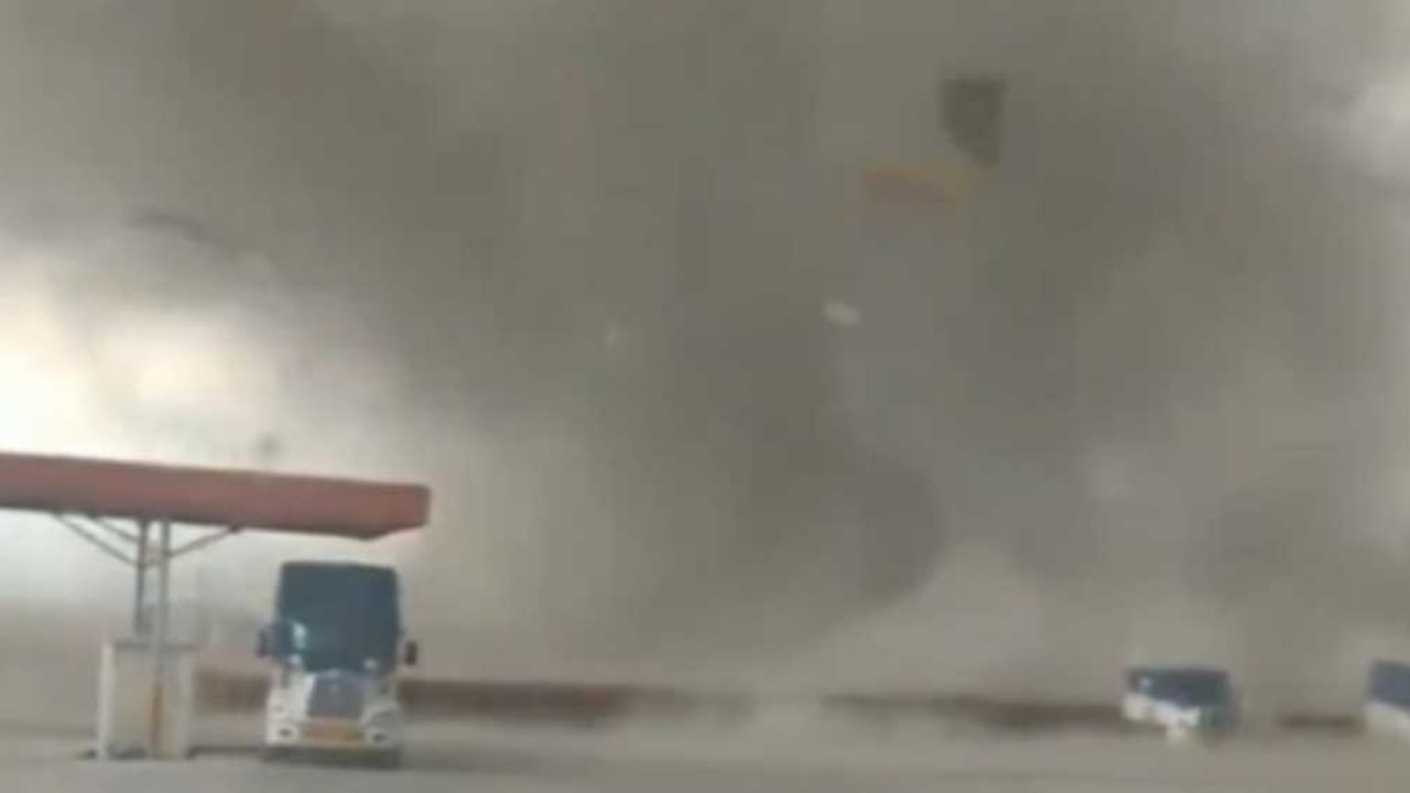 El increíble tornado que sorprendió a Nuevo León provoca la muerte de una mujer