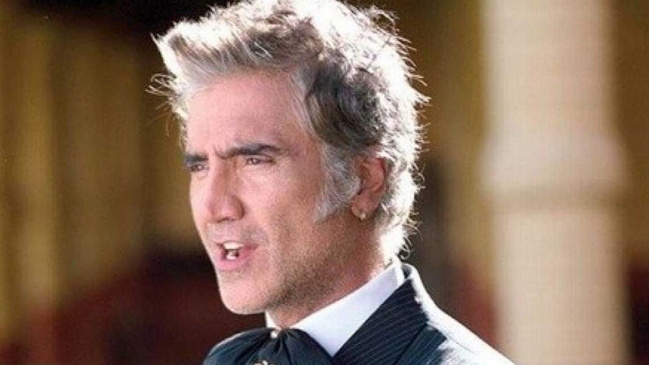 Alejandro Fernández desata pasiones en Instagram: “Más bello que la luna”