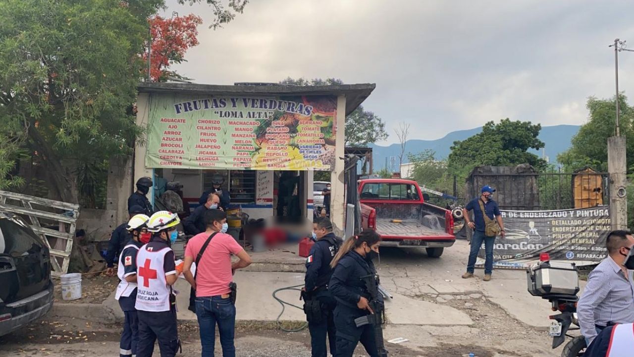 En una laguna de sangre, así quedaron los cuerpos de 8 hombres acribillados en Tamaulipas