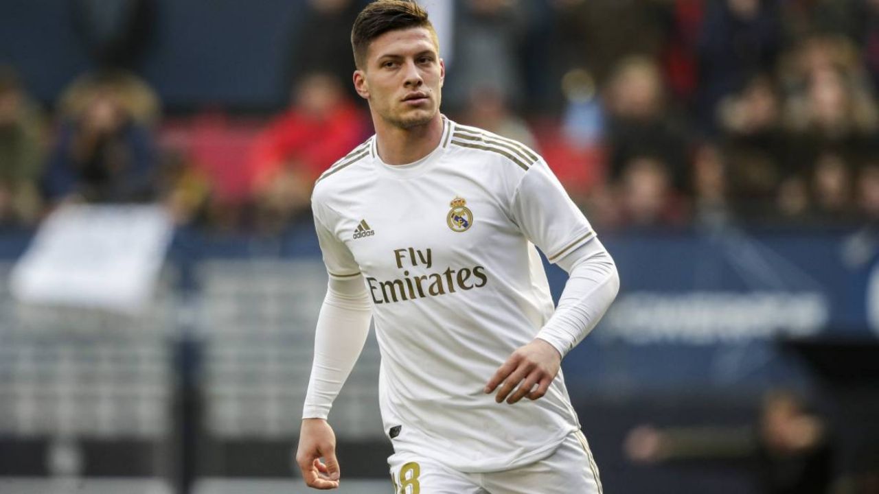 Luka Jovic no podrá reanudar sus entrenamientos en las prácticas del Real Madrid