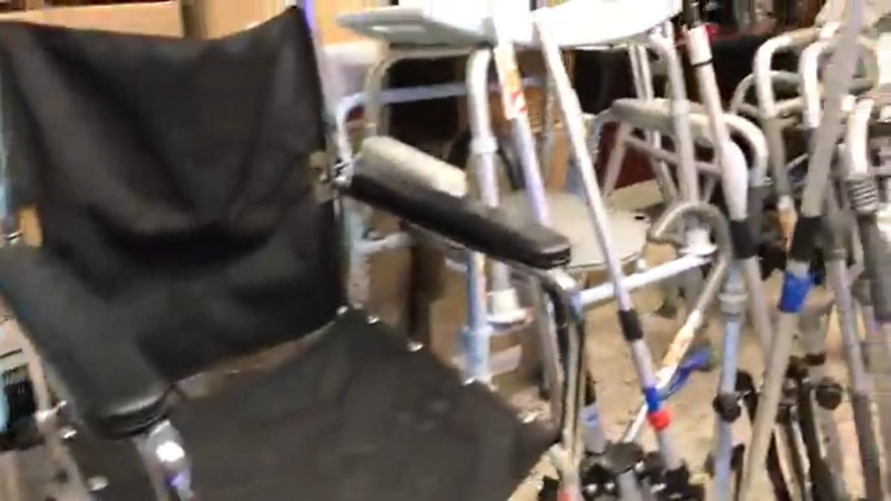 Navojoa recibe donación de material y equipo médico de fundación internacional