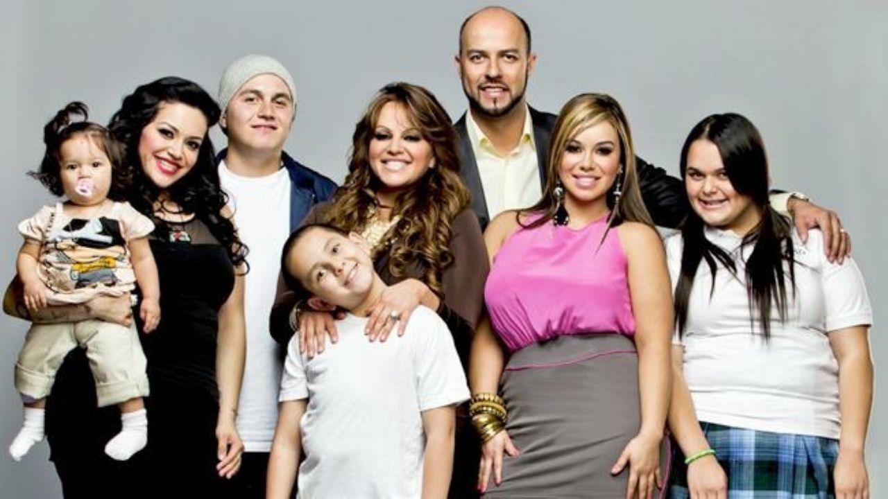 Jenni Rivera murió sola tras acusar a Chiquis de ‘robarle’ a su esposo: “Nadie le hablaba”