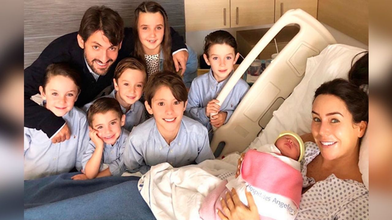 Inés Gómez Mont rompe en llanto por el detalle sorpresa de sus hijos