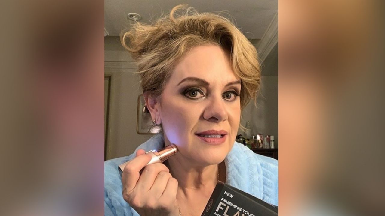 Érika Buenfil enloquece redes sociales con tremendo pleito: “Chin… a tu madre”