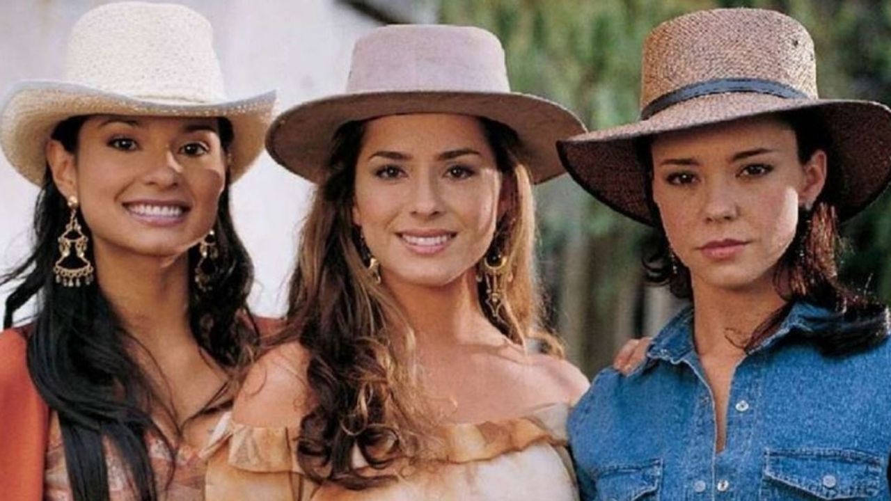 Excompañera de Danna García en Telemundo consigue desmentir a la actriz en Instagram