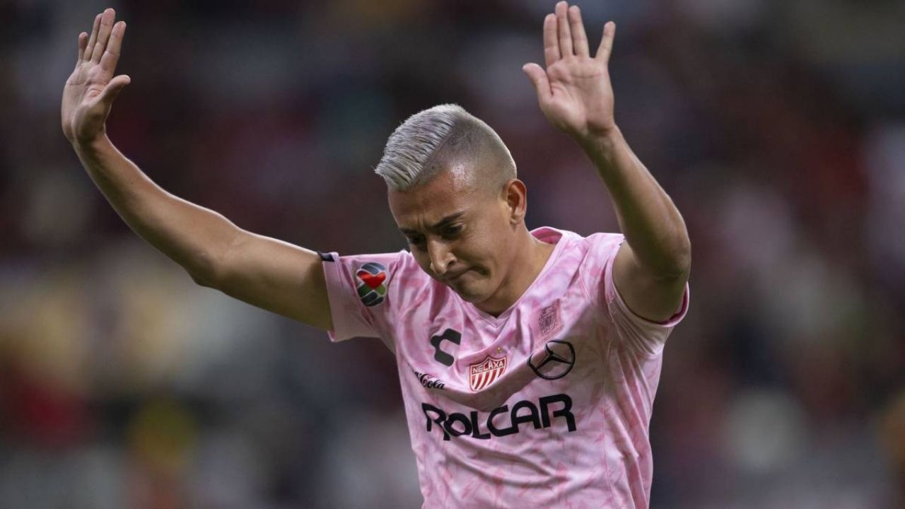 Las Chivas estarían tras los pasos del jugador de los Rayos del Necaxa, Daniel Álvarez