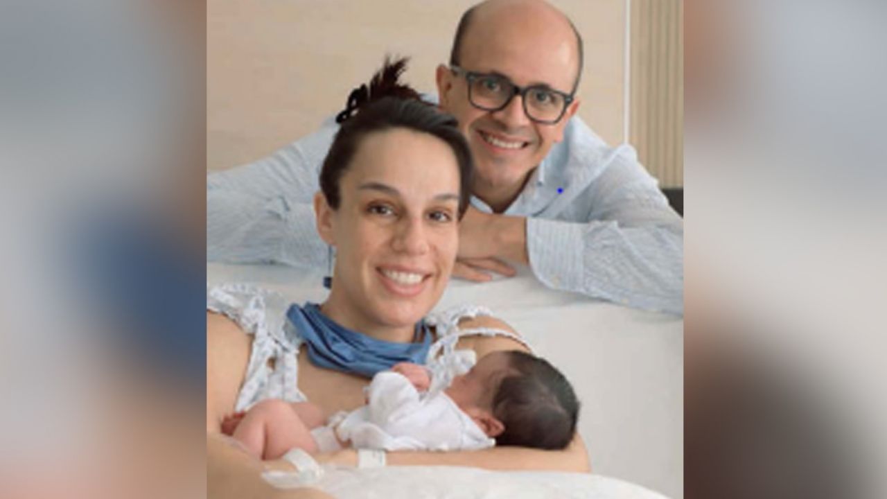 Marysol Sosa da la bienvenida a José Patricio, primer nieto varón de José José