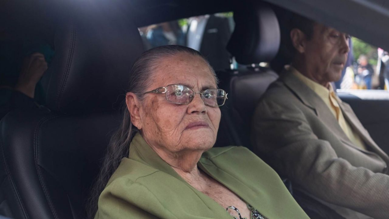 ‘Chapo’ Guzmán se las ingenia para mandar flores a su madre por su cumpleaños