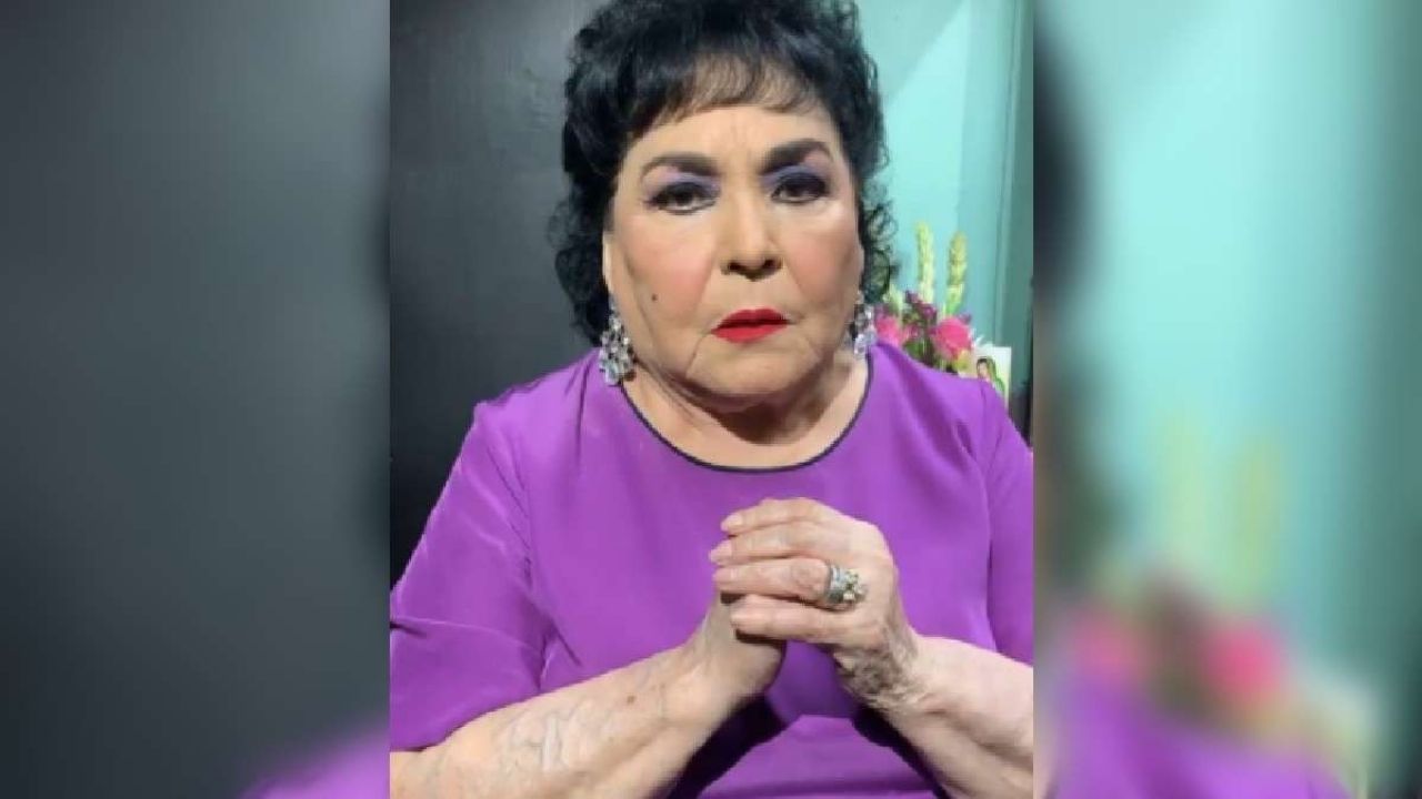 Con un nudo en la garganta, Carmen Salinas recuerda a su hijo fallecido quien cumpliría años
