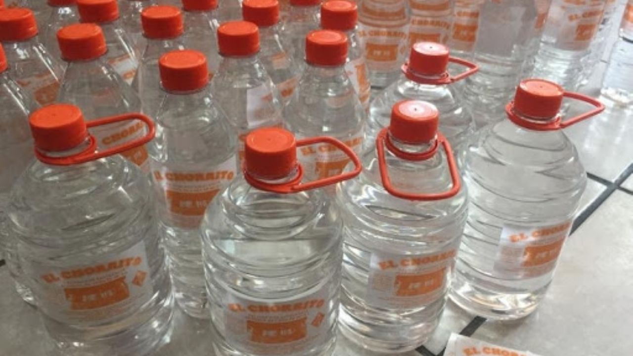 Aumentan a 14 los muertos por beber alcohol adulterado en Morelos