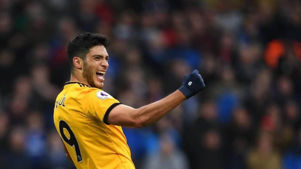 El Liverpool desea reforzar su delantera con el jugador de los Wolves FC, Raúl Jiménez