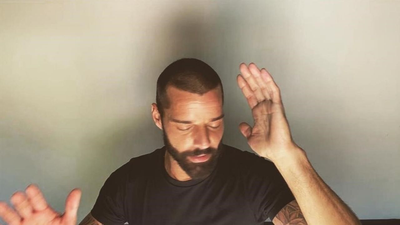 Ricky Martin sufre una fuerte crisis mental ocasionada por el aislamiento del Covid-19