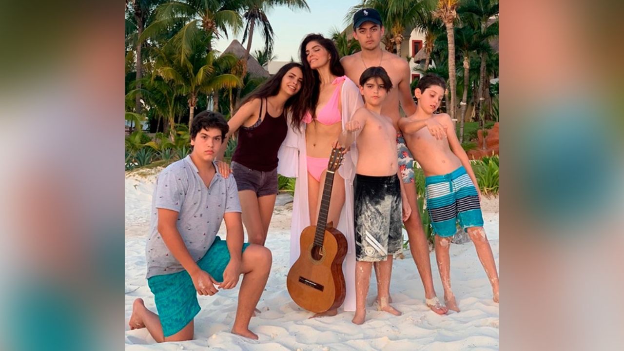 Ana Bárbara, devastada por no poder estar al lado de sus hijos, Emilio y Paula