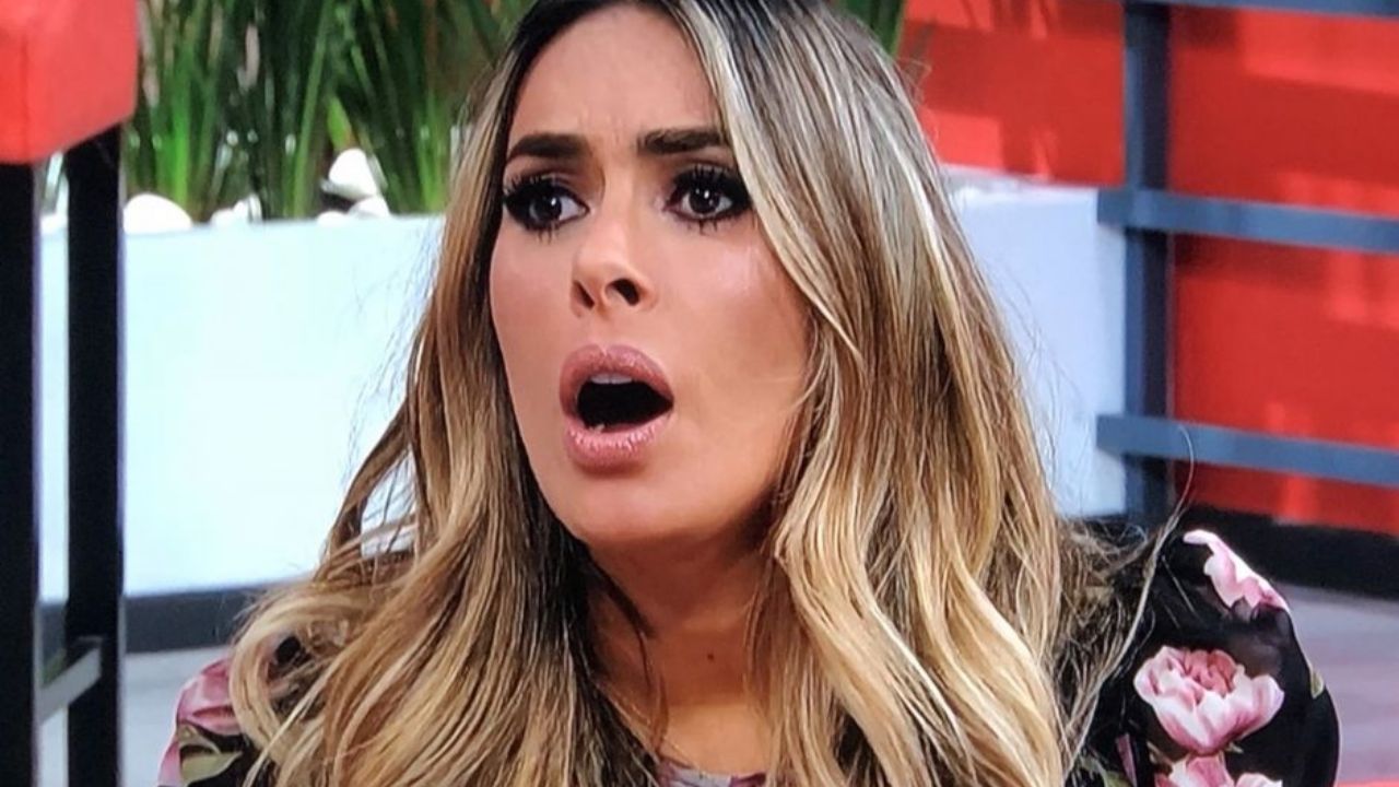 Galilea Montijo es ‘destrozada’ por todo Instagram al vestirse con espantosa ropa de “Tepito”